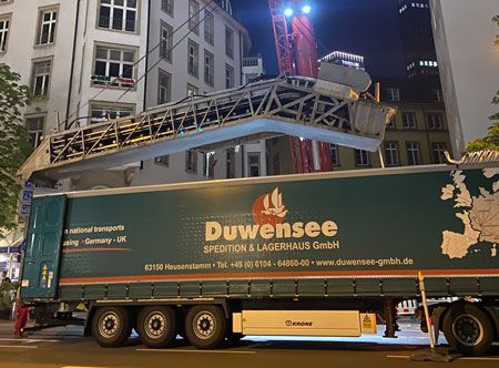 Special transports are our thing: Rely on the experts from Duwensee.